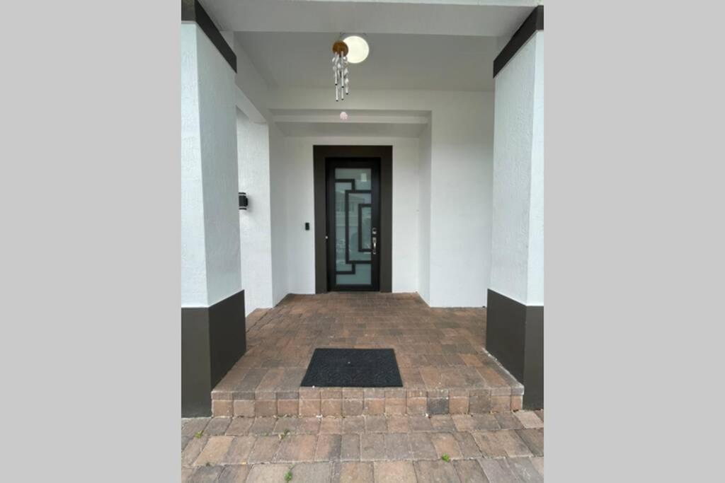 Villa Yenya Miami Exterior photo